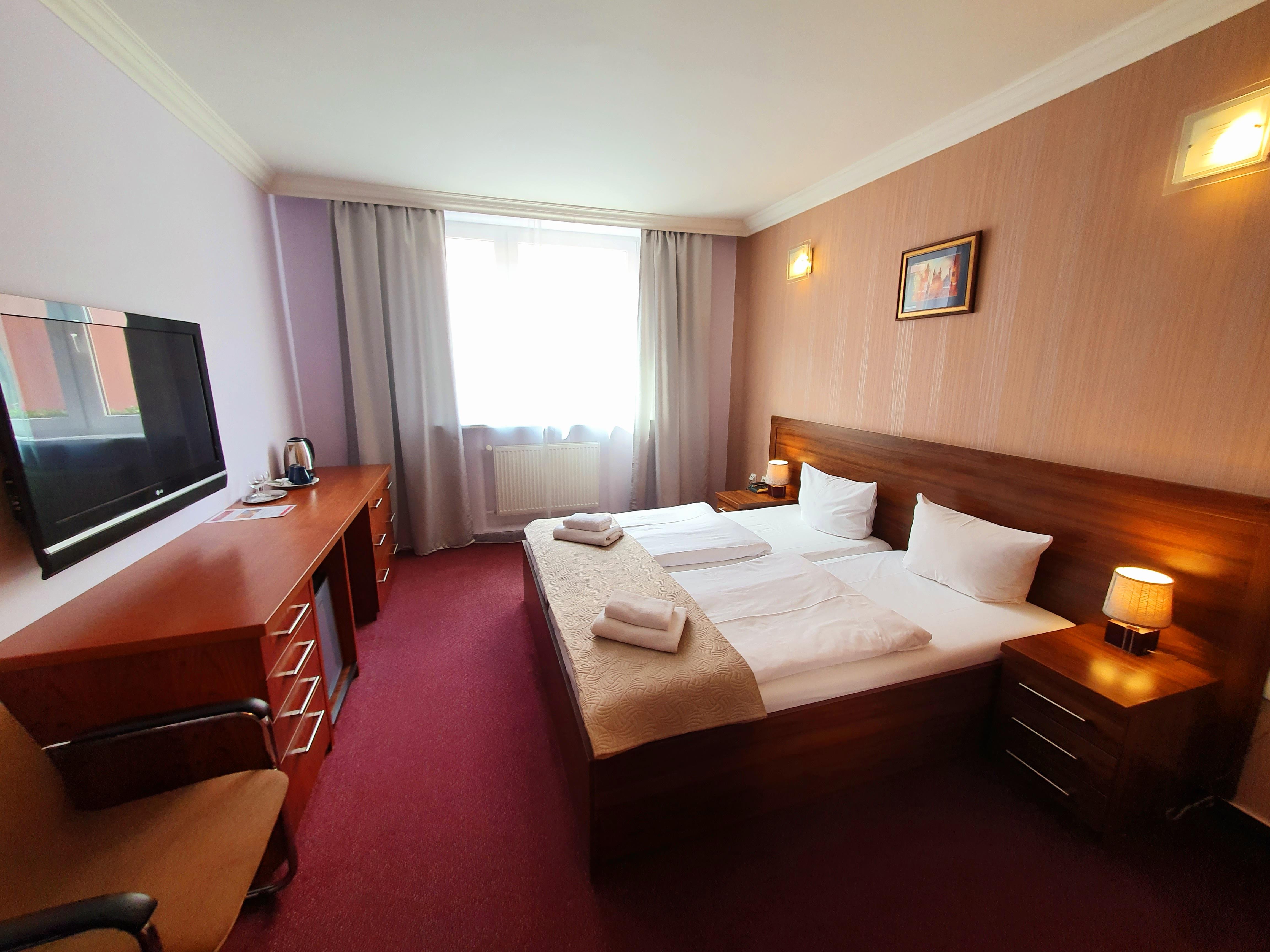 Relax Inn Praha Bagian luar foto