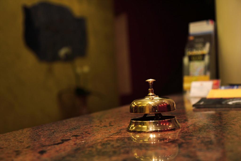 Relax Inn Praha Bagian luar foto
